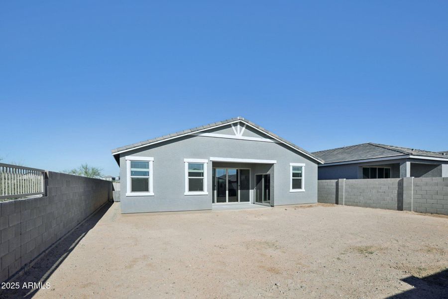 34-web-or-mls-W Bowker St-S1212-034