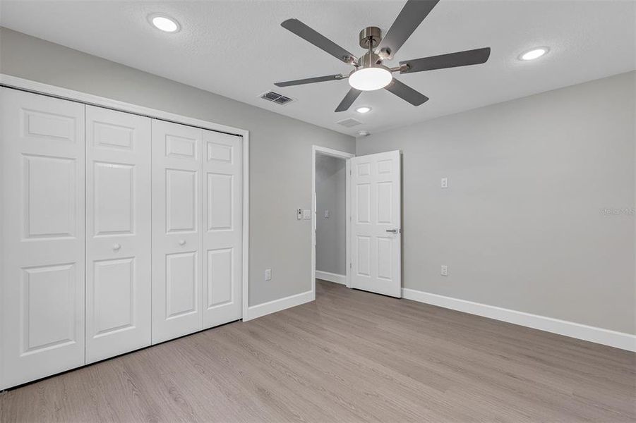 Spacious, unfurnished interior of a new home in , Dunnellon (Image 15). Spacious, unfurnished interior of a new home in , Dunnellon (Image 15).