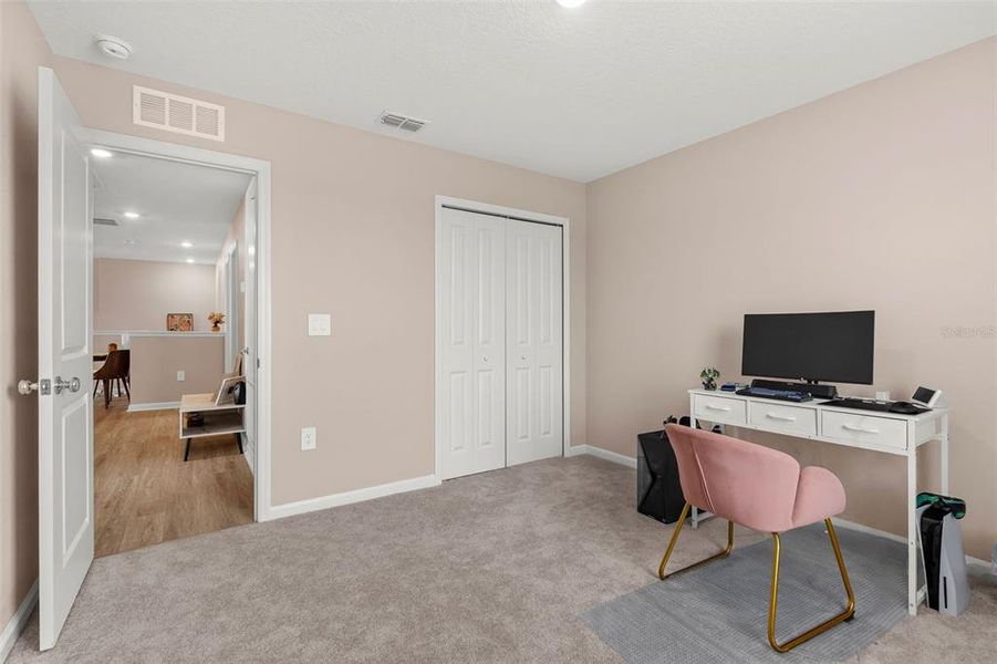 Furnished interior view inside a new home in , Kissimmee (Image 7).