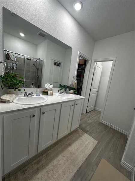 Furnished interior view inside a new home in Bridgewater, Princeton (Image 18). Furnished interior view inside a new home in Bridgewater, Princeton (Image 18).