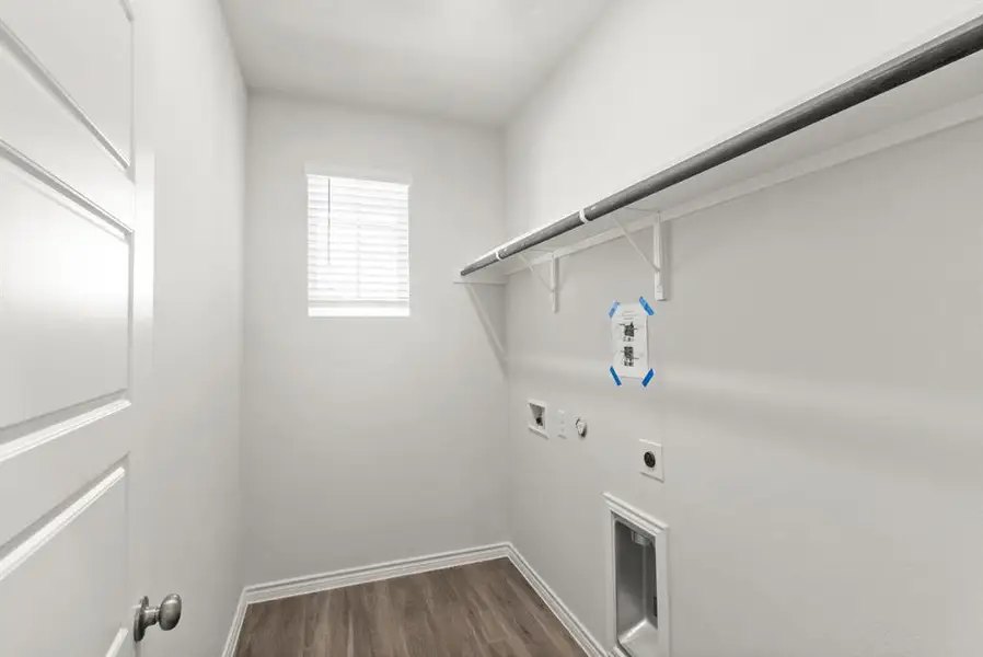 Spacious, unfurnished interior of a new home in Retreat at Fossil Creek, Fort Worth (Image 13). Spacious, unfurnished interior of a new home in Retreat at Fossil Creek, Fort Worth (Image 13).