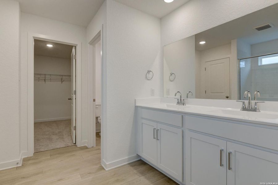 Furnished interior view inside a new home in Nopal Valley, San Antonio (Image 4).