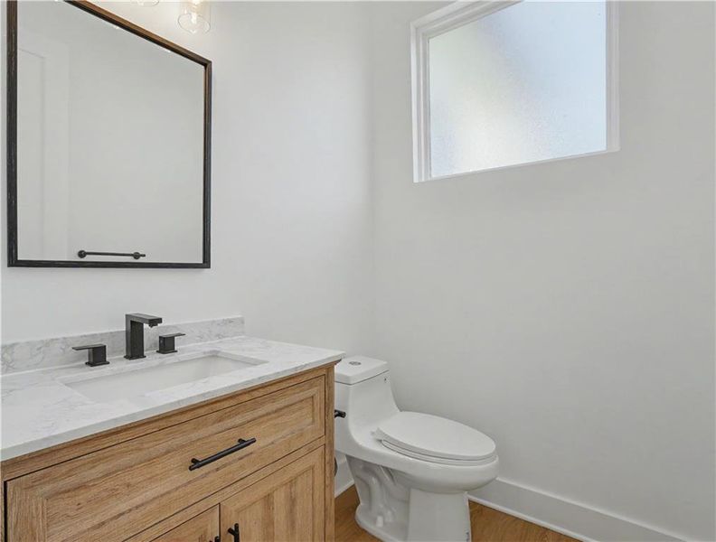 Furnished interior view inside a new home in , Gainesville (Image 9).
