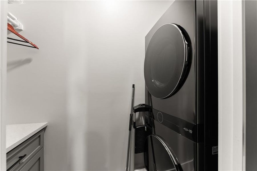 Close-up of interior finishes inside a home in , Jefferson (Image 24).