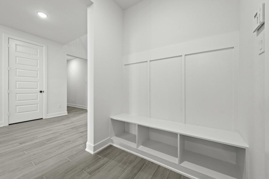 Representative image. Features, specifications, selections and colors may vary. Representative image. Features, specifications, selections and colors may vary.