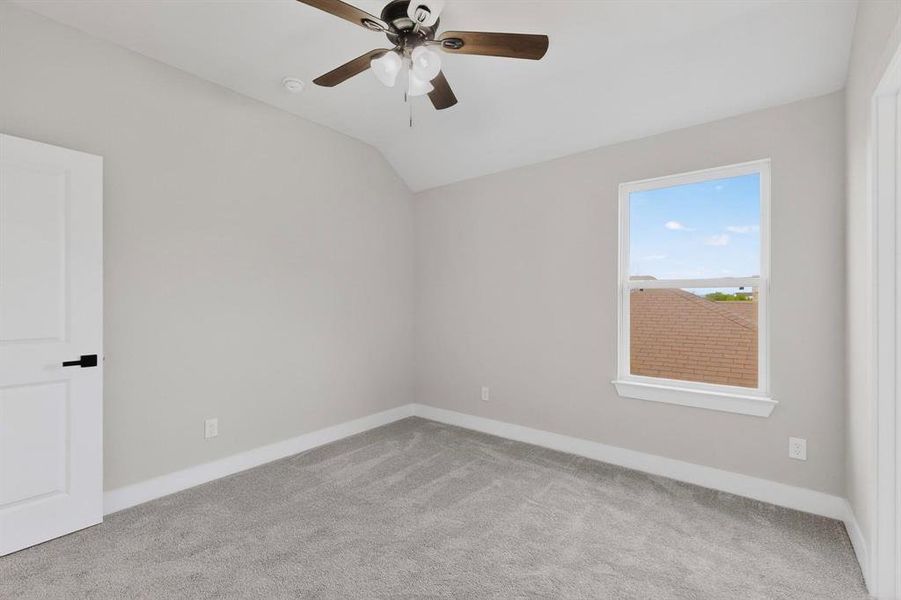 Spacious, unfurnished interior of a new home in , Rowlett (Image 22).