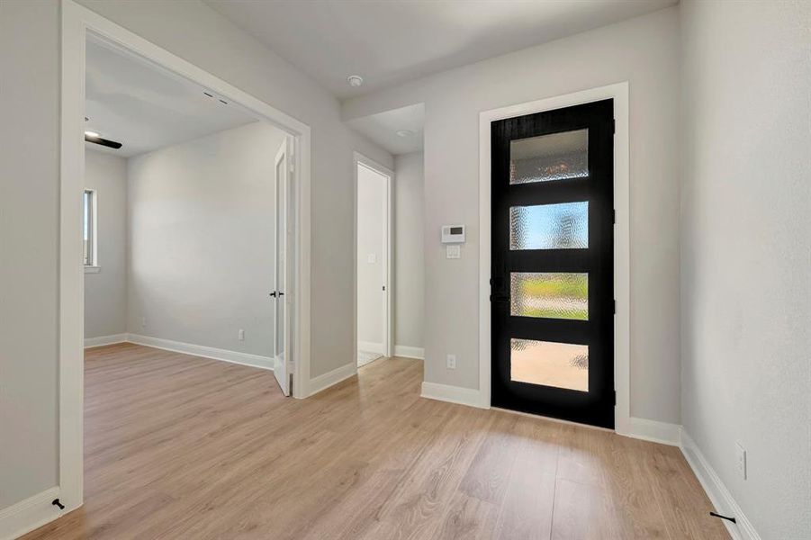 Spacious, unfurnished interior of a new home in Northshore at Lakewood Village - Garden Series, Lakewood Village (Image 14). Spacious, unfurnished interior of a new home in Northshore at Lakewood Village - Garden Series, Lakewood Village (Image 14).