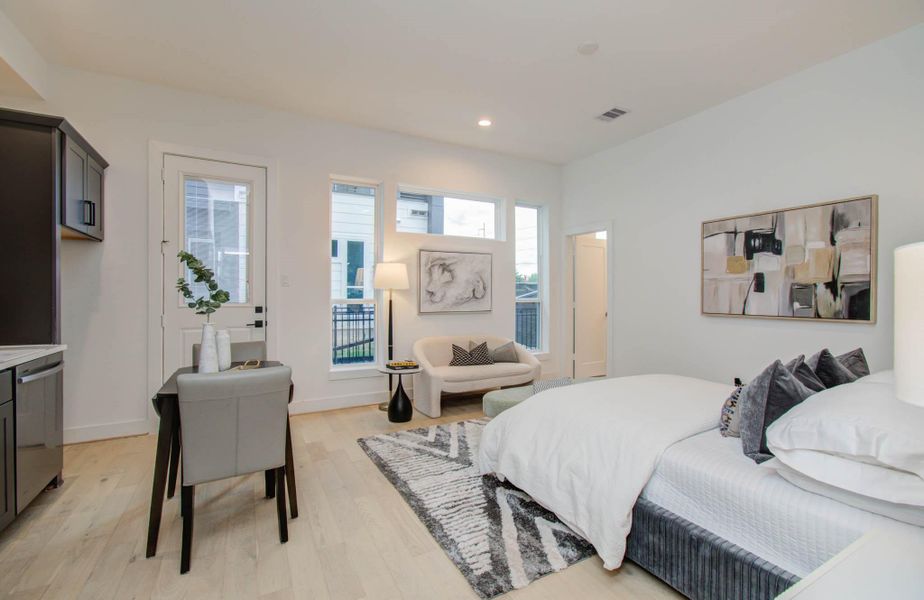 The studio apartment is perfect for in-laws, out-of-town visitors, or rental oppotunity. It has its own seperate enterance!