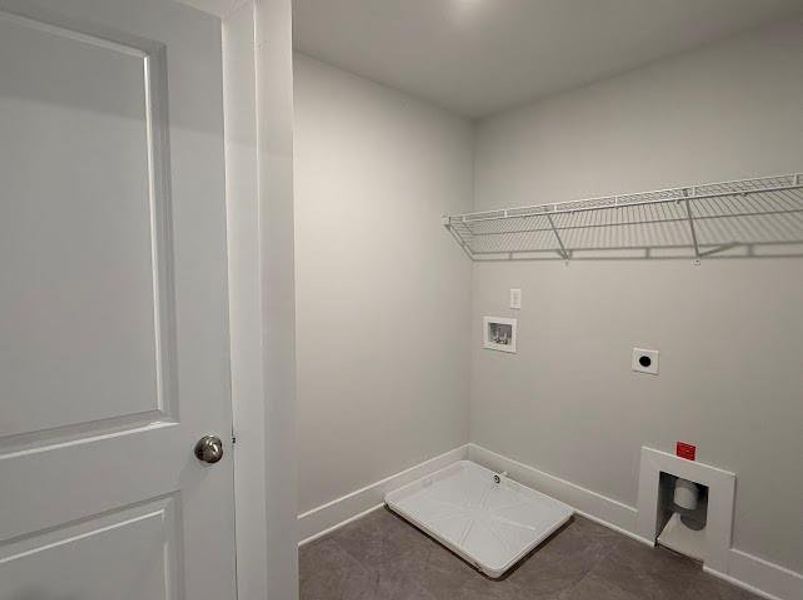 Spacious, unfurnished interior of a new home in , Dawsonville (Image 14).