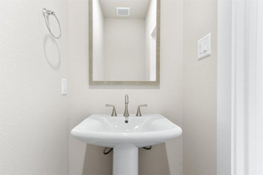 014-723ProsperLane-Wylie-TX-75098-Bathroom2.jpg-SMALL 014-723ProsperLane-Wylie-TX-75098-Bathroom2.jpg-SMALL