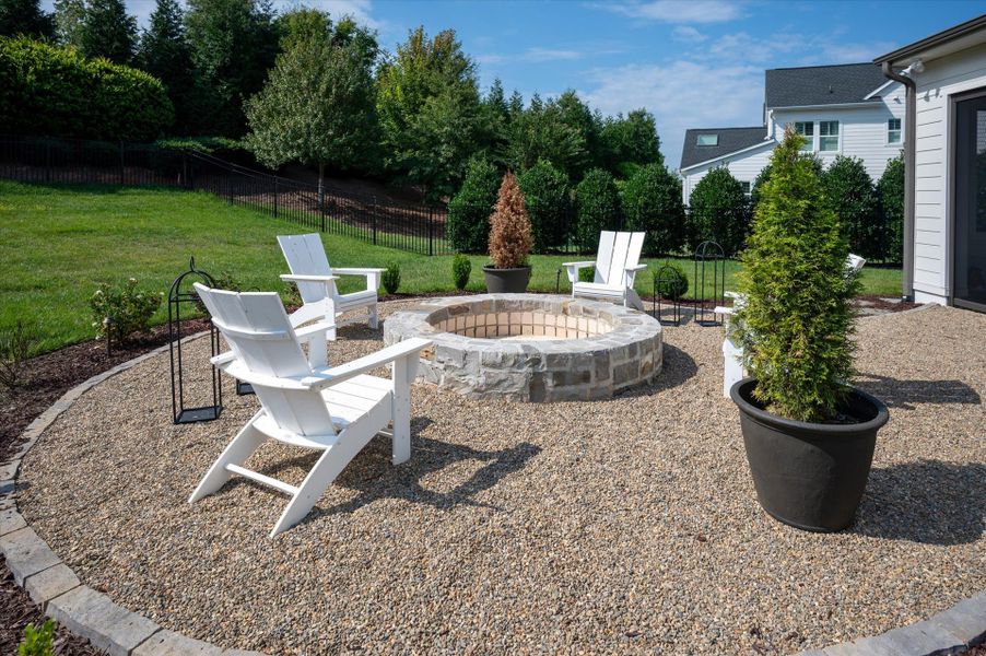 Community amenities associated with the Laguna Sur by Classica Homes in Enclave at McKee, Charlotte (Image 71).