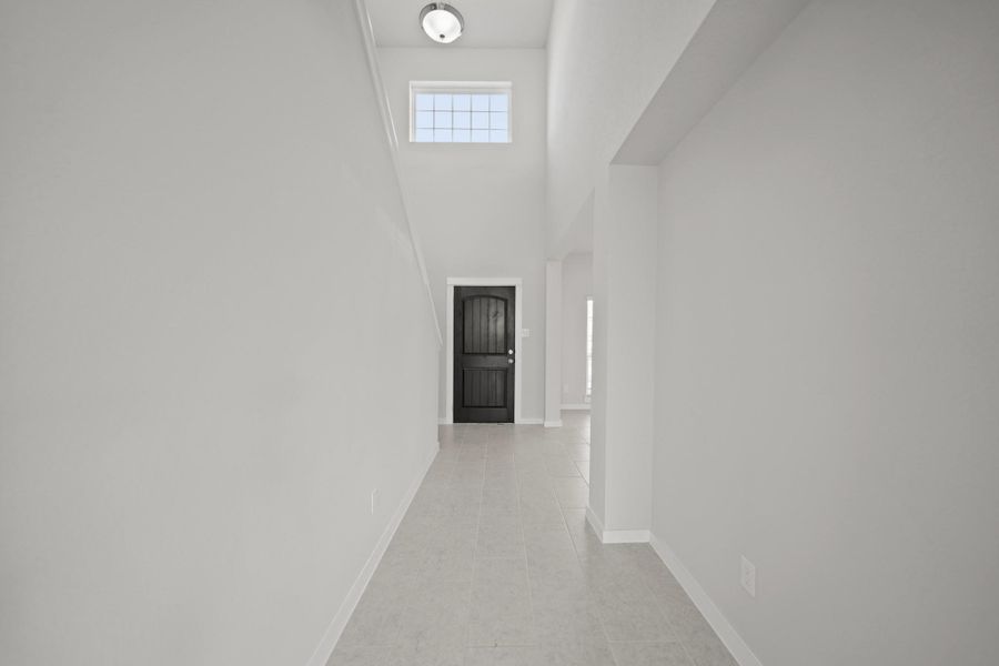 Spacious, unfurnished interior of a new home in Hunters Creek, Baytown (Image 18). Spacious, unfurnished interior of a new home in Hunters Creek, Baytown (Image 18).