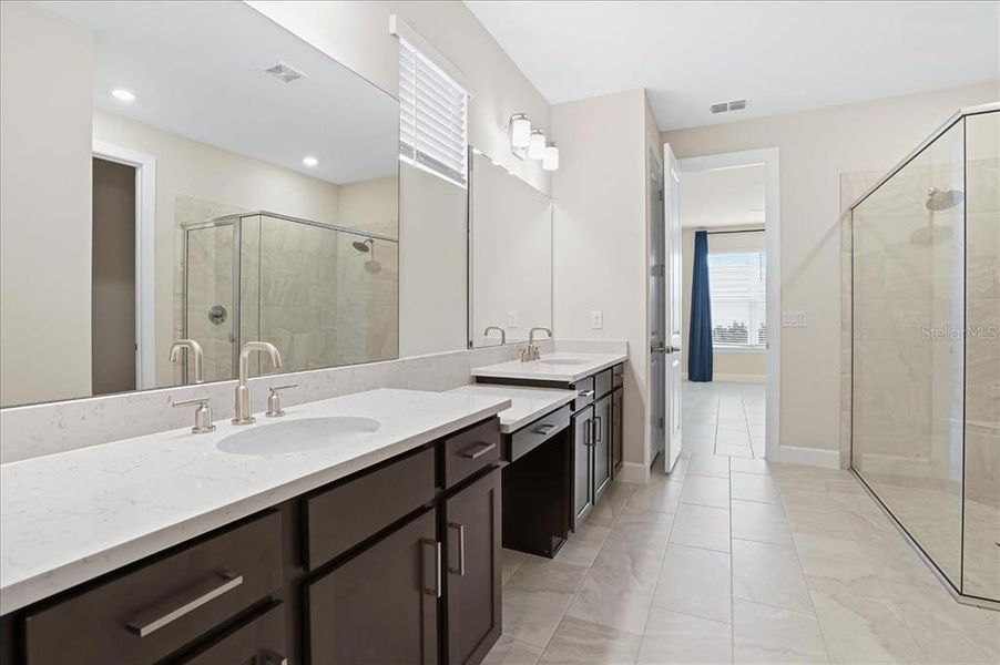 Furnished interior view inside a new home in , Palmetto (Image 14).