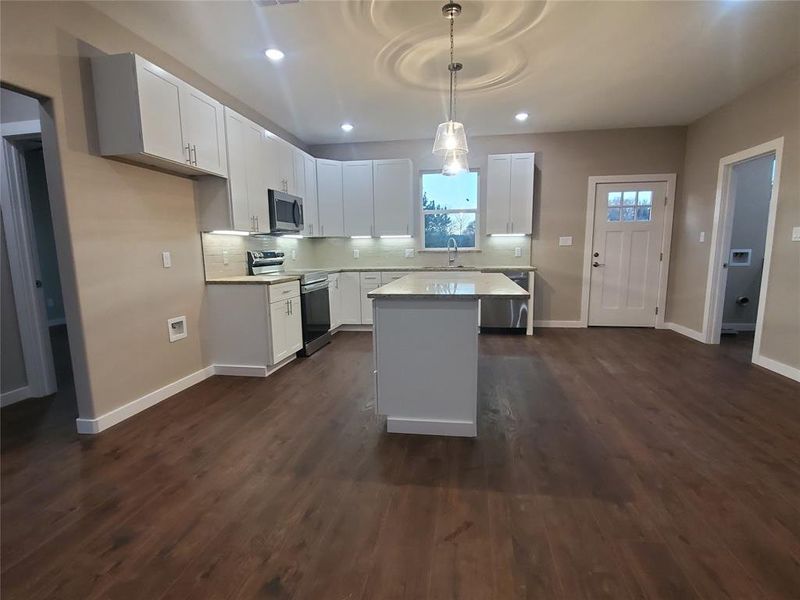 Furnished interior view inside a new home in , Emory (Image 7).