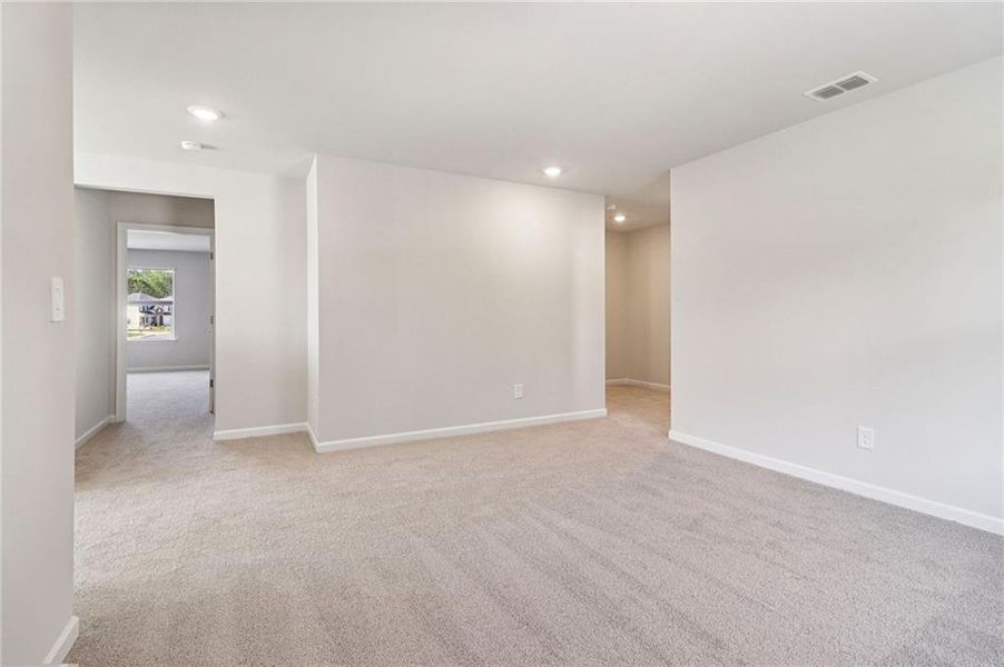 Spacious, unfurnished interior of a new home in Harmony Manor, Fairburn (Image 54). Spacious, unfurnished interior of a new home in Harmony Manor, Fairburn (Image 54).