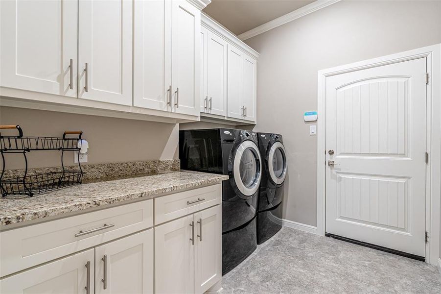 Furnished interior view inside a new home in , Stephenville (Image 27).