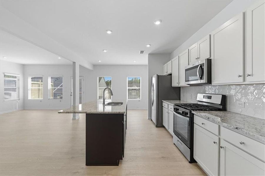 Furnished interior view inside a new home in Park Center Pointe, Austell (Image 10). Furnished interior view inside a new home in Park Center Pointe, Austell (Image 10).