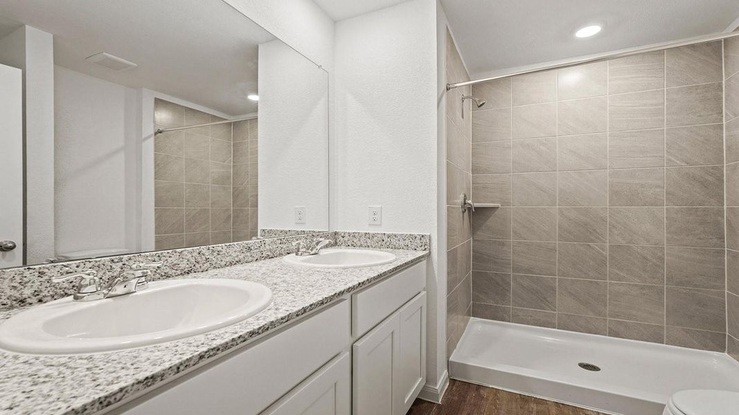 Furnished interior view inside a new home in McCrorey Trails, Conroe (Image 5).