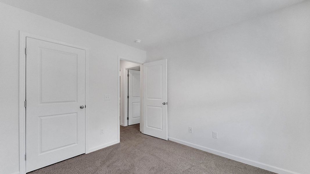 Spacious, unfurnished interior of a new home in The Arbor Townhomes, Kingsport (Image 20). Spacious, unfurnished interior of a new home in The Arbor Townhomes, Kingsport (Image 20).