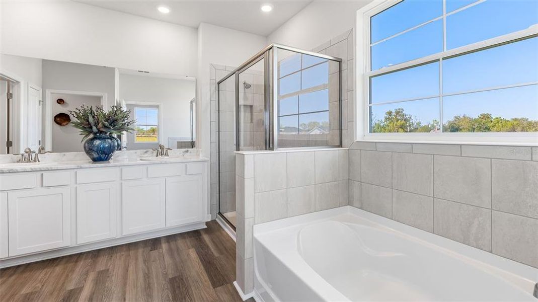 Furnished interior view inside a new home in Oakfield Trails, Parrish (Image 17). Furnished interior view inside a new home in Oakfield Trails, Parrish (Image 17).