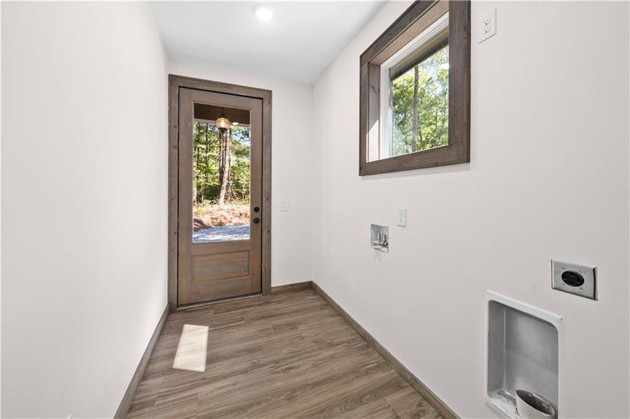 Spacious, unfurnished interior of a new home in , Ellijay (Image 22). Spacious, unfurnished interior of a new home in , Ellijay (Image 22).