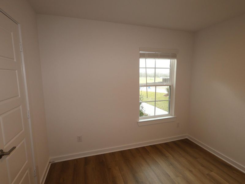 Spacious, unfurnished interior of a new home in Summerview, Fulshear (Image 19).