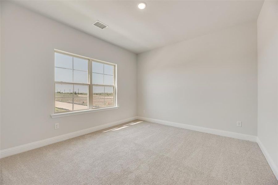 Spacious, unfurnished interior of a new home in Arbors at Legacy Hills, Celina (Image 12).