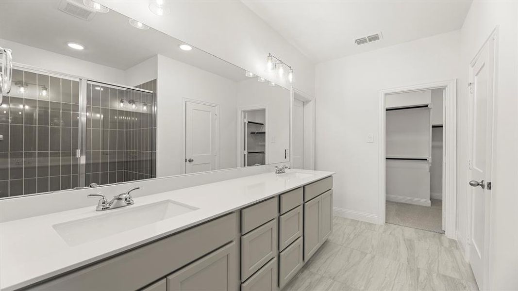 20. 1733 Edgeway - Bath