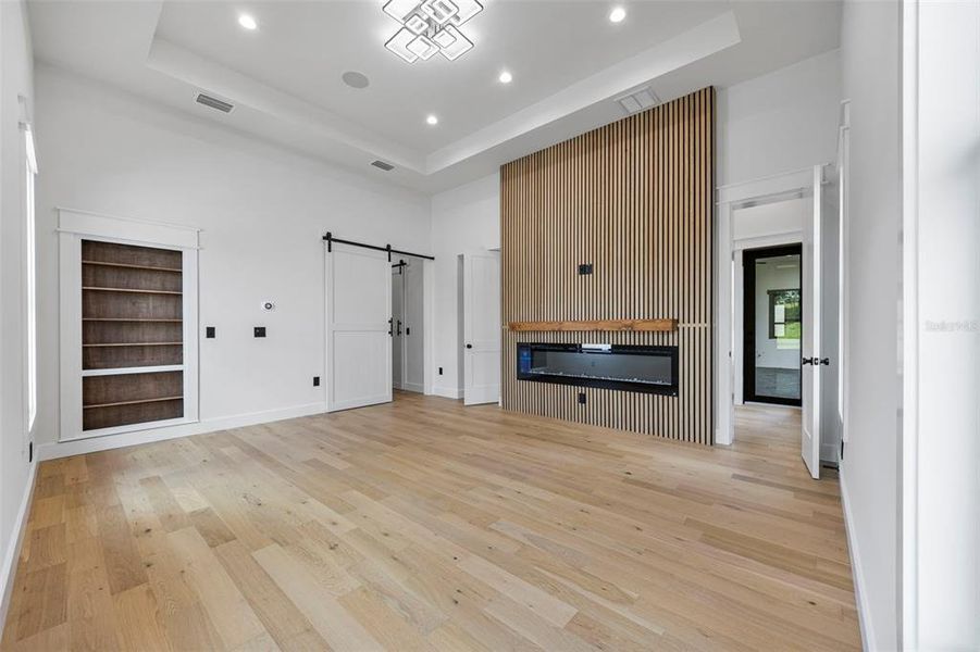 Spacious, unfurnished interior of a new home in , Tampa (Image 83). Spacious, unfurnished interior of a new home in , Tampa (Image 83).