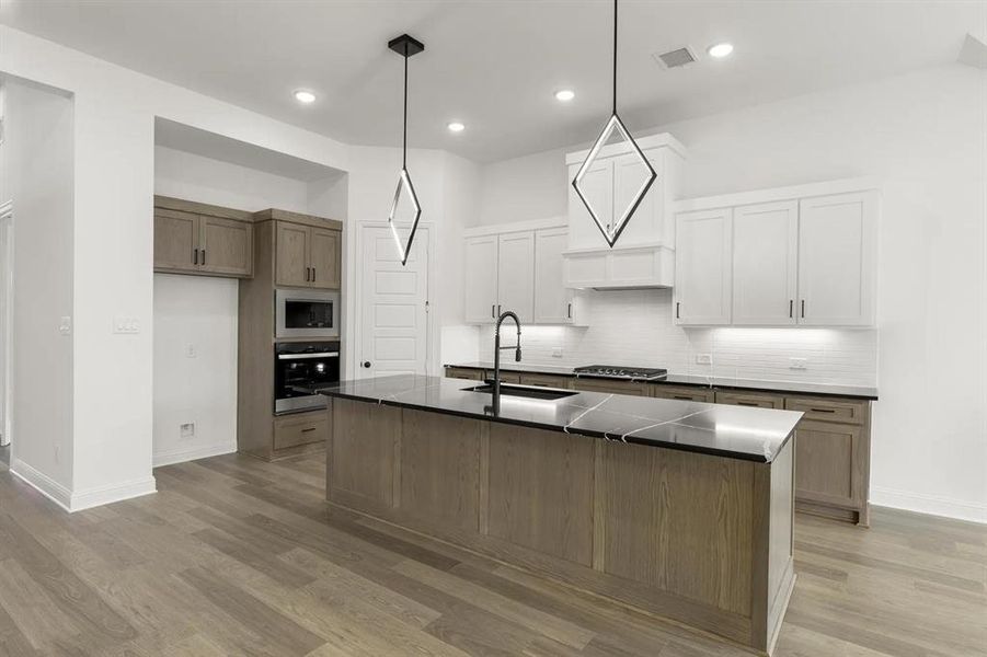 The Wimberley B Kitchen The Wimberley B Kitchen