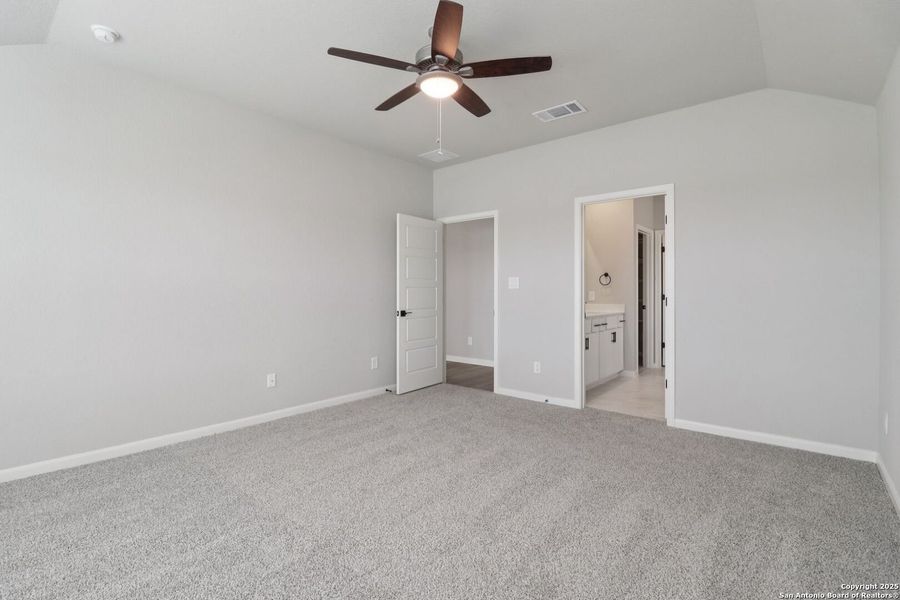 Spacious, unfurnished interior of a new home in Arcadia Ridge - Classic Series, San Antonio (Image 32). Spacious, unfurnished interior of a new home in Arcadia Ridge - Classic Series, San Antonio (Image 32).