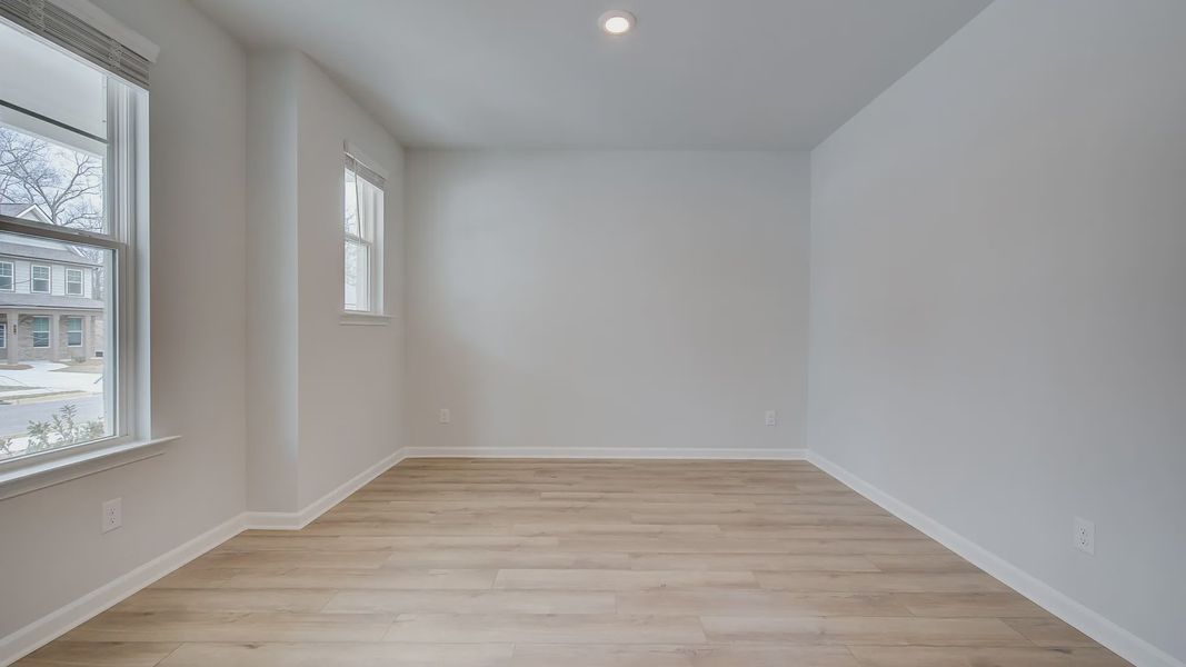 Furnished interior view inside a new home in Hamilton Lakes, Lawrenceville (Image 7).