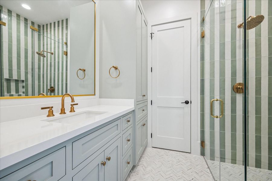 Private bathroom for bedroom #3 Private bathroom for bedroom #3