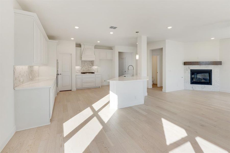 Spacious, unfurnished interior of a new home in Union Park Classic 55, Little Elm (Image 36).