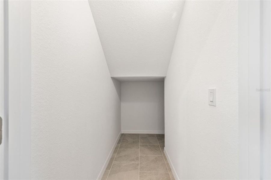 Spacious, unfurnished interior of a new home in Rye Ranch: Executive Homes, Parrish (Image 25).