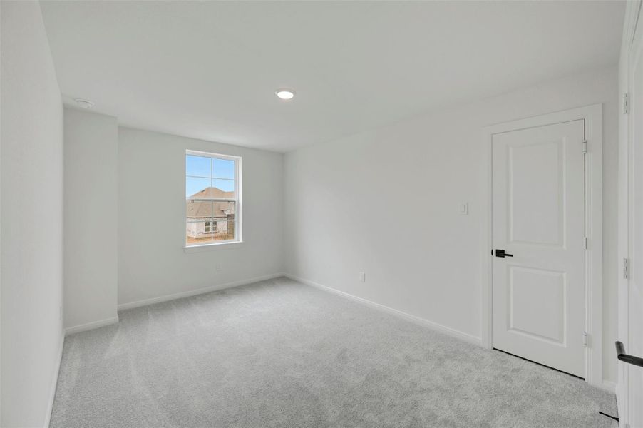 Spacious, unfurnished interior of a new home in Legacy - Retreat Collection, League City (Image 27). Spacious, unfurnished interior of a new home in Legacy - Retreat Collection, League City (Image 27).