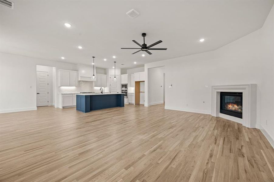 Spacious, unfurnished interior of a new home in Parks of Aledo, Aledo (Image 35).