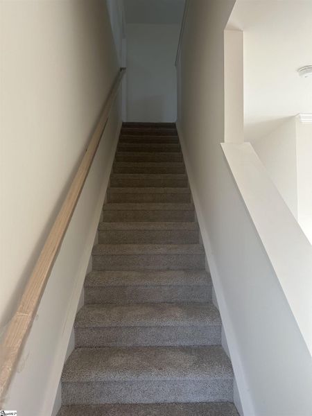 Spacious, unfurnished interior of a new home in Shiloh Trail, Wellford (Image 24).