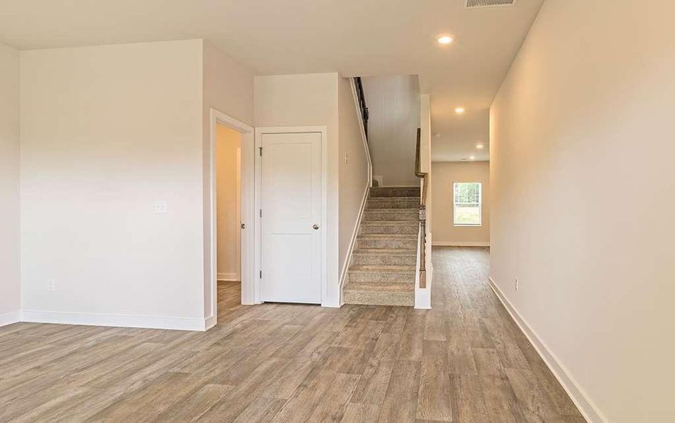 Spacious, unfurnished interior of a new home in Fern Dale, Fairburn (Image 19). Spacious, unfurnished interior of a new home in Fern Dale, Fairburn (Image 19).