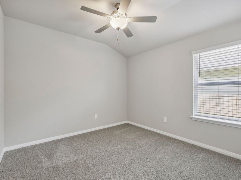 Spacious, unfurnished interior of a new home in Turner's Crossing - Reserve Collection, Buda (Image 14).