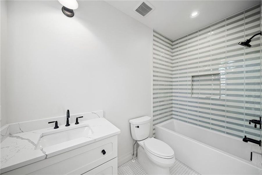 Furnished interior view inside a new home in , Milton (Image 40). Furnished interior view inside a new home in , Milton (Image 40).