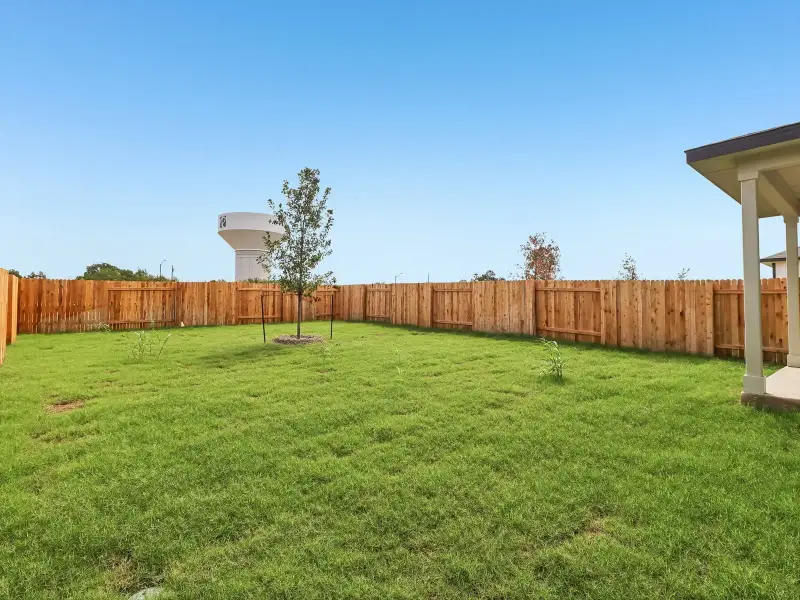 Exterior details and patio area of a home in Pfennig Place, Pflugerville (Image 3).