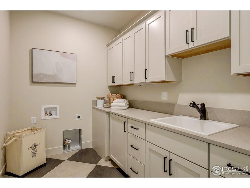Furnished interior view inside a new home in , Berthoud (Image 8).