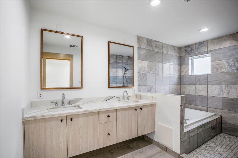 Furnished interior view inside a new home in , Houston (Image 9). Furnished interior view inside a new home in , Houston (Image 9).