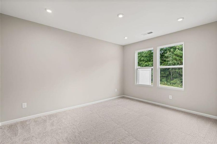 Spacious, unfurnished interior of a new home in Villas at Gold Creek, Dawsonville (Image 27).