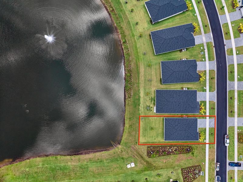 Image 44 of a home in Azalea.