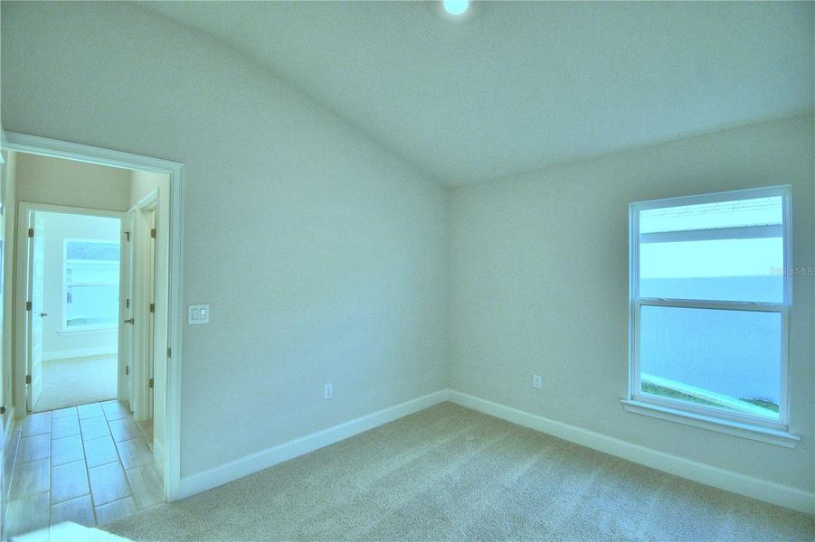 Spacious, unfurnished interior of a new home in Magnolia Park, Haines City (Image 22).