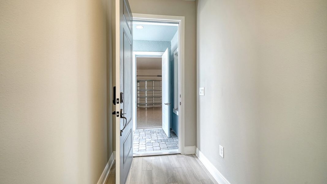 Spacious, unfurnished interior of a new home in Palm Grove, Lakewood Ranch (Image 34). Spacious, unfurnished interior of a new home in Palm Grove, Lakewood Ranch (Image 34).