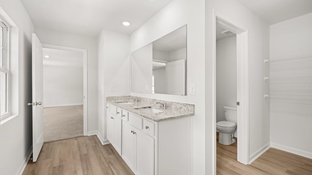 Furnished interior view inside a new home in South Wind, Union City (Image 10).