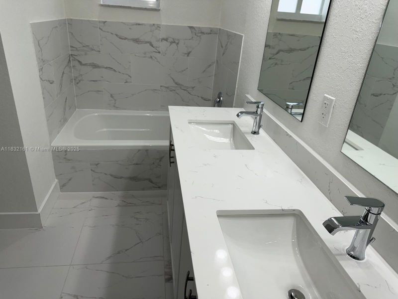 Image 21 of a home in . Image 21 of a home in .